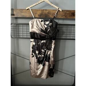 White House Black Market Cocktail Dress | Size 6